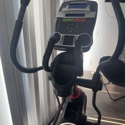 Schwinn 430 Elliptical Trainer