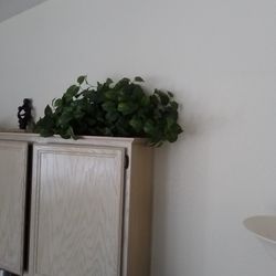 Artificial greenery