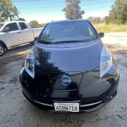 2014 Nissan Leaf 