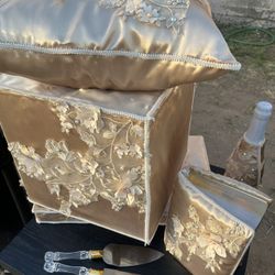 Quinceanera Accessories