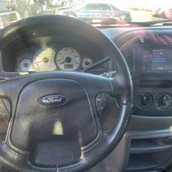 2002 Ford escape V6 / Black/$2000/