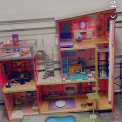Barbie Wood House The Pool Will Be FREE Upon Purchase 