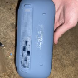BOSE Speaker (read description)