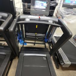 FULLERTON - Nordictrack Commercial 1250 treadmill 12% incline -3% decline - 1100$