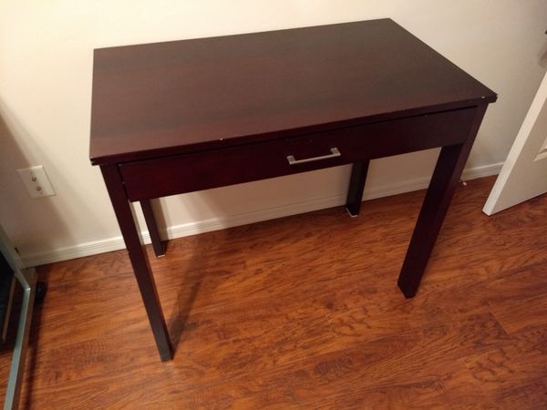 Small wood desk with drawer for Sale in Yuma AZ - OfferUp
