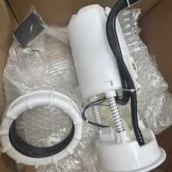 URO Parts Electric Fuel Pump Assembly for 1(contact info removed) Mercedes ML Series