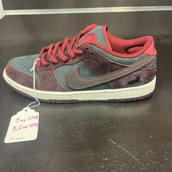 Nike Sb Dunk Low Riot Skateshop 
