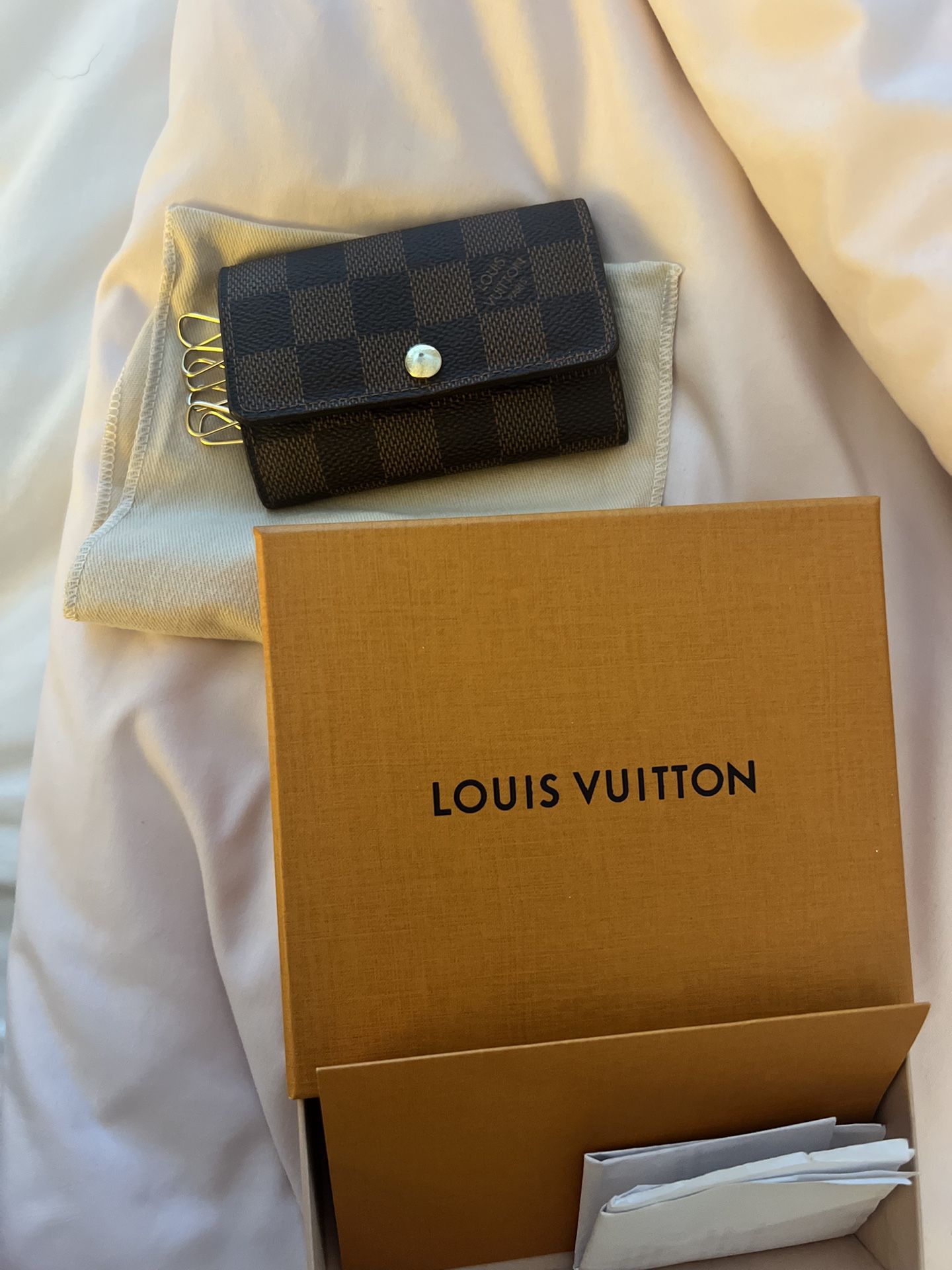 Louis Vuitton 6 Key Holder