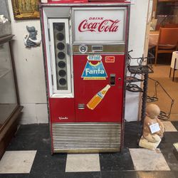 Coke Machine - vendo 63