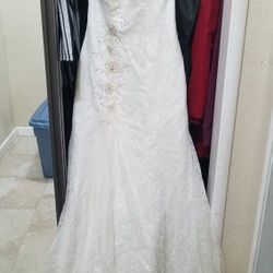 Wedding Dress w/Shoes