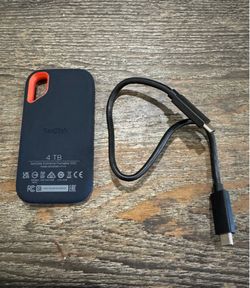 SanDisk Extreme 4TB Portable SSD