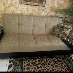 Sofa bed / Futon With storage 