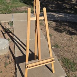 Large Standing  Painters Easel