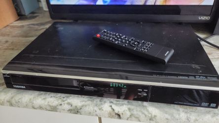 Toshiba DR430KU DVD Recorder HDMI USB 1080p w/ Remote - WORKS