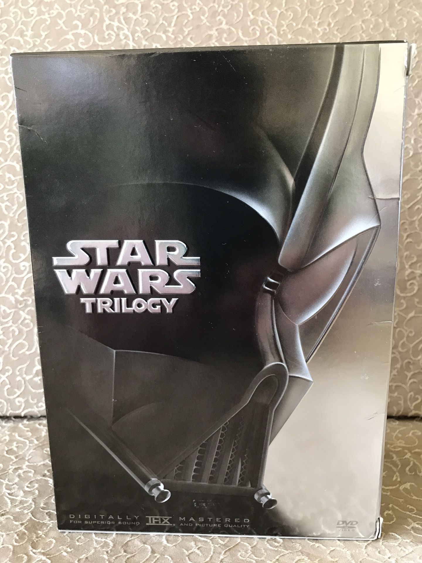 STAR WARS MOVIE TRILOGY(DVD, 2004, 4-DISC SET, THX REMASTERED (WIDESCREEN EDITION )