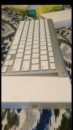 Apple Slim Bluetooth Wireless