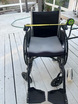 Wheelchair Cushion/leg Rests Like New. 