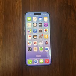 🚨iPhone 15 🚨Like new 