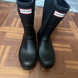 Women’s Hunter Boots size 6