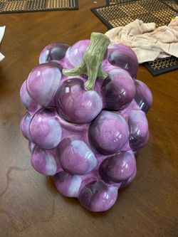 Grape “cookie jar”