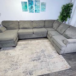 Grey Sectional Couch (Can deliver)