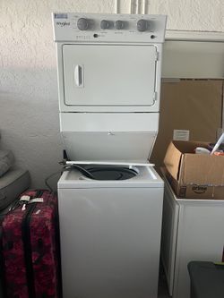 Whirlpool Stackable Washer/dryer Combo 