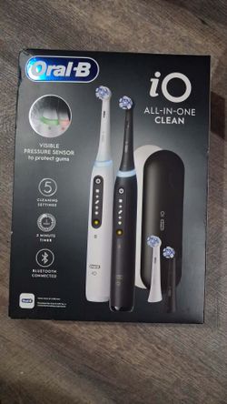 Oral b iq smart toothbrush 2 count