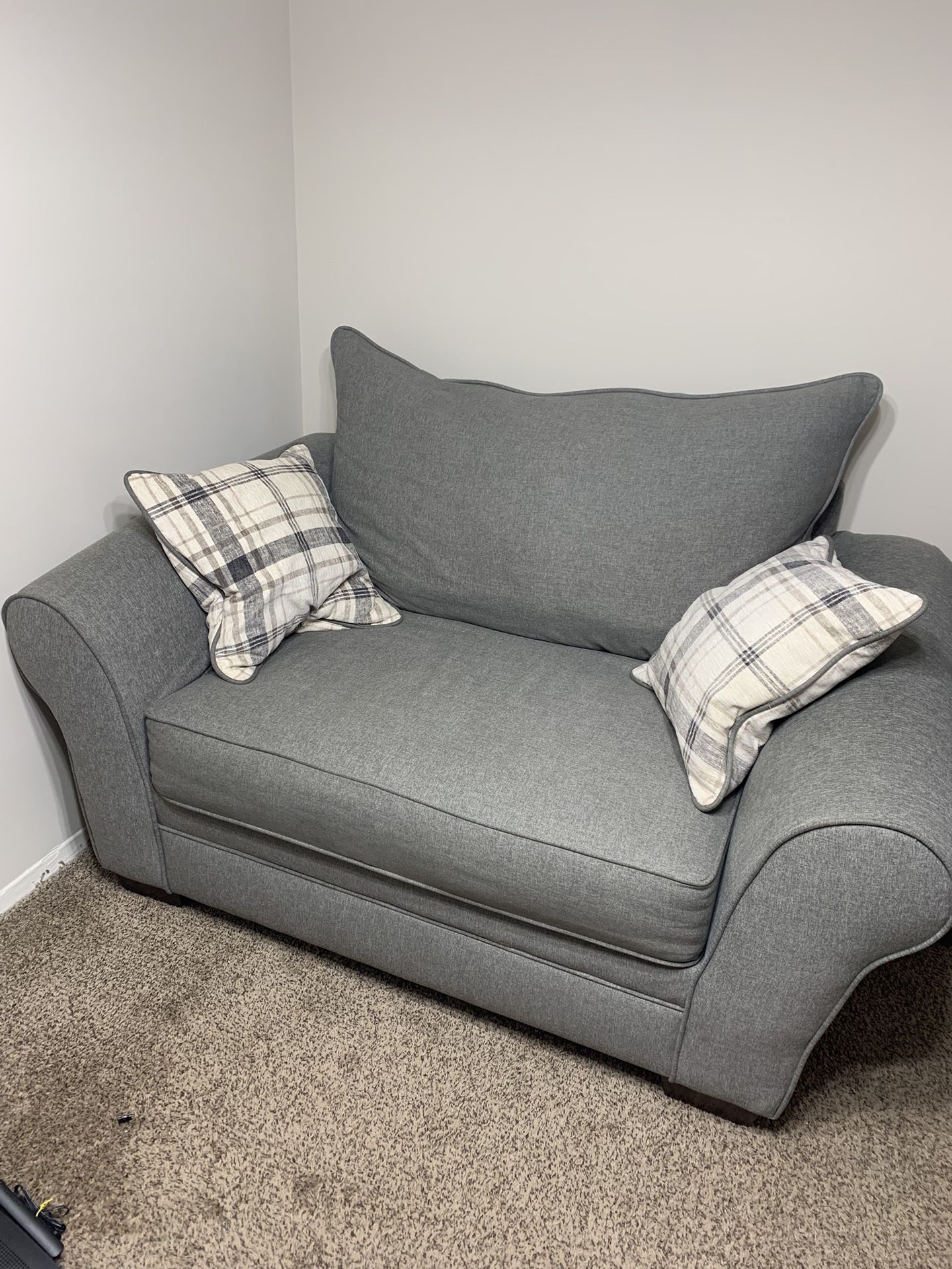 Oversized Gray Chair (Pickup Only)