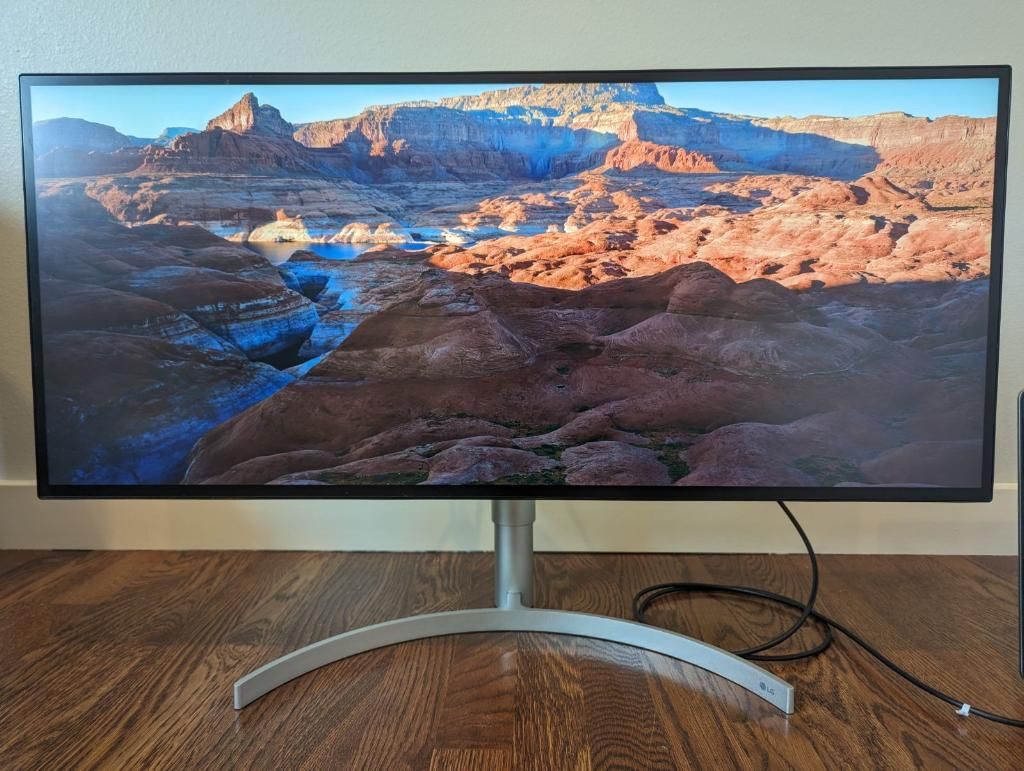 LG 34WK95U-W 34"UltraWide 5K Monitor