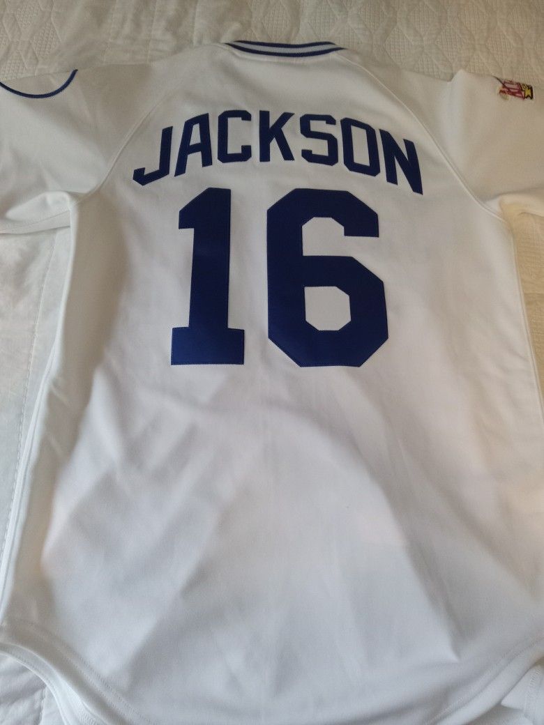 Bo Jackson Jersey for Sale in Beltsville, MD - OfferUp