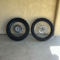 D.I.D Dirt Star Dirt Bike Wheels And Tires