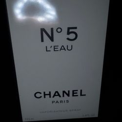Chanel N°5 L’eau