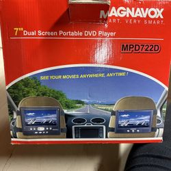 7” Dual Screen Portable DVD player