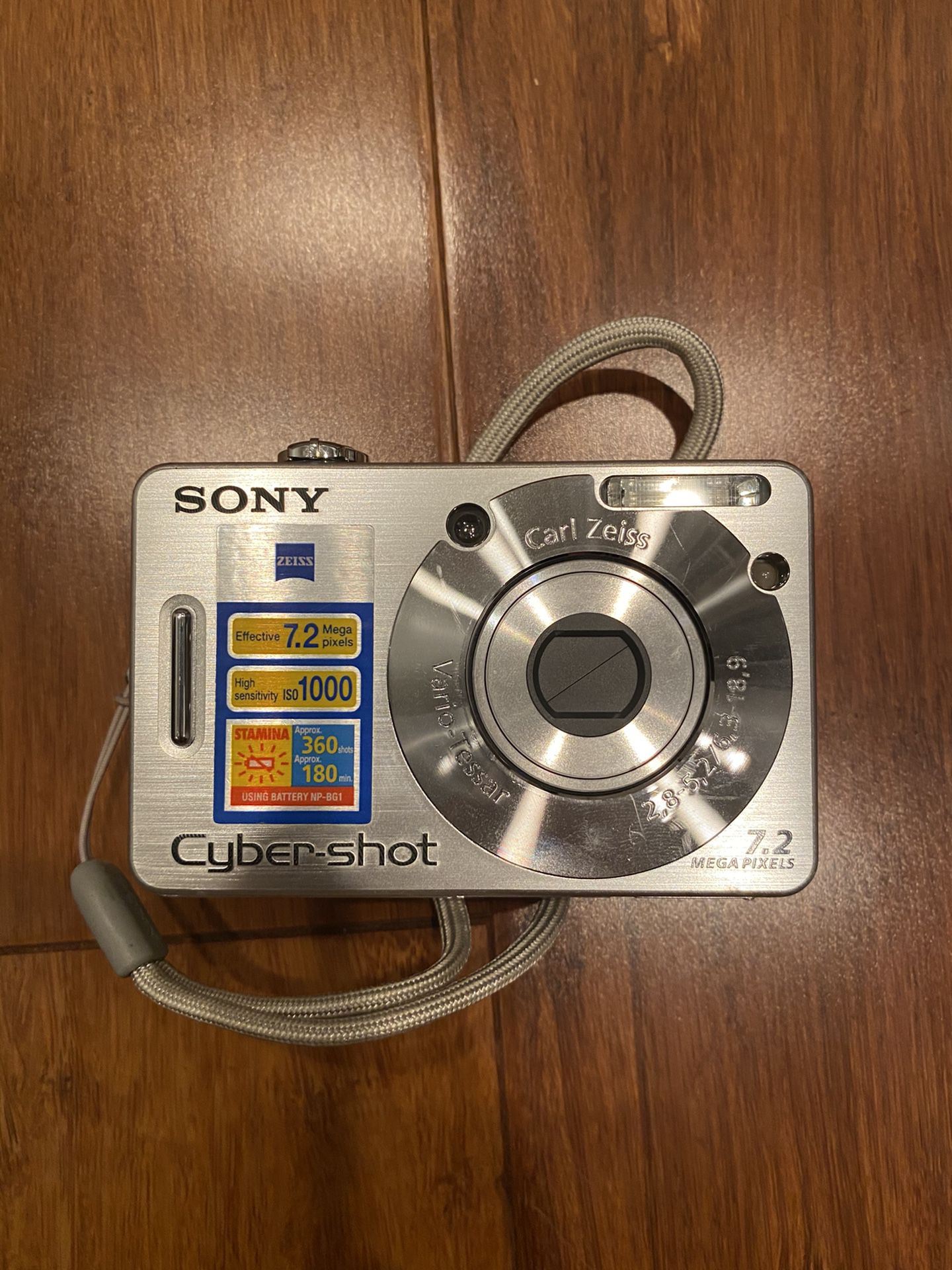 Sony Cybershot DSCW55 Digital Camera