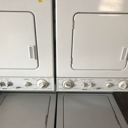 Kenmore 110volt Electric Stackable Washer And Dryer 