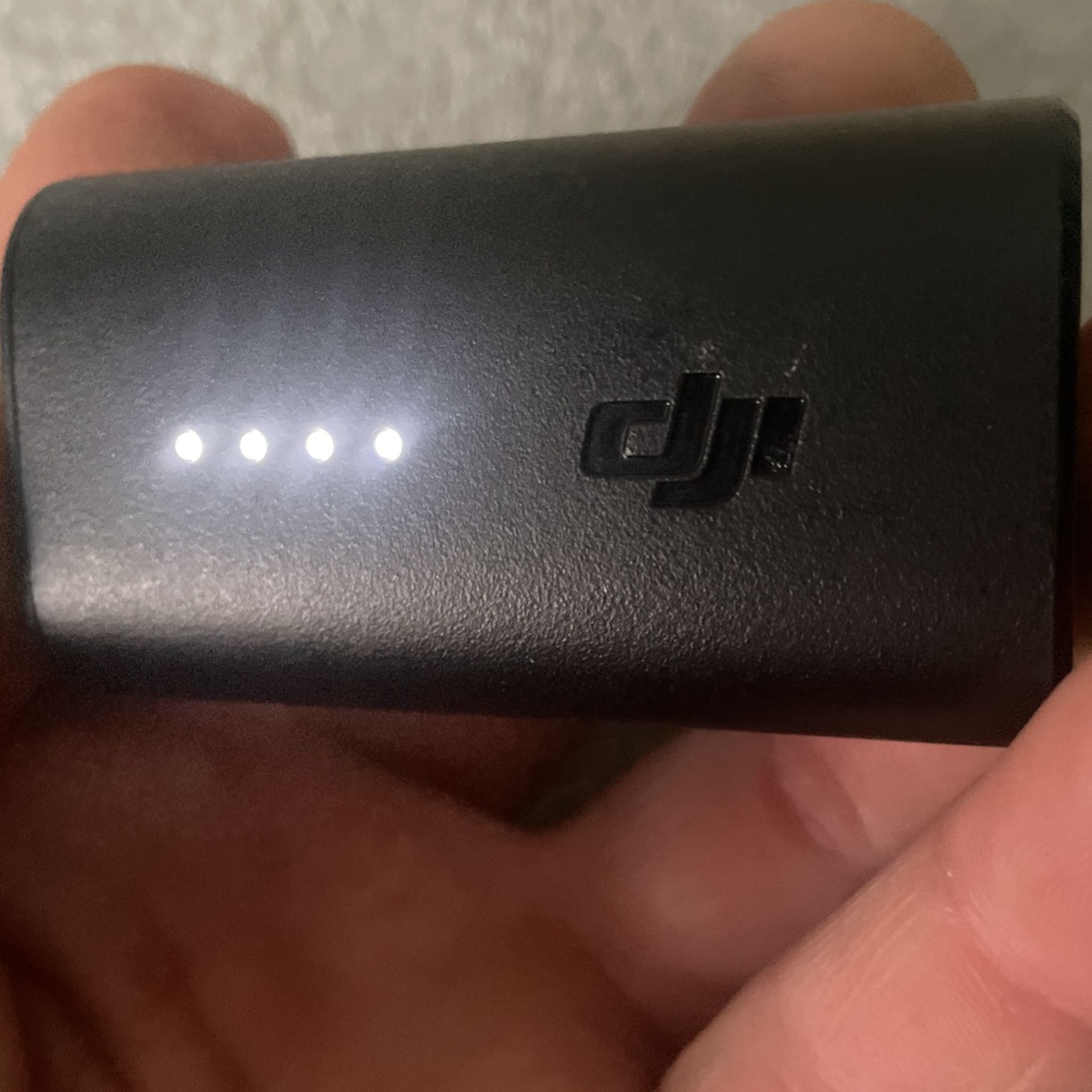 Dji Fpv Battery Charger And Single Fpv Battery