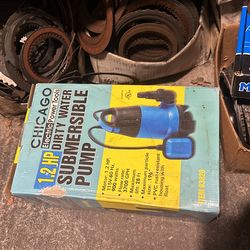 Chicago Submersible Pump 1.2 hp