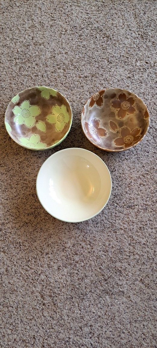 Flower Themed Bowls