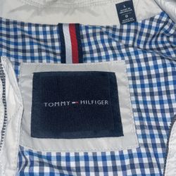 Tommy Hilfiger White Coat Size Large.