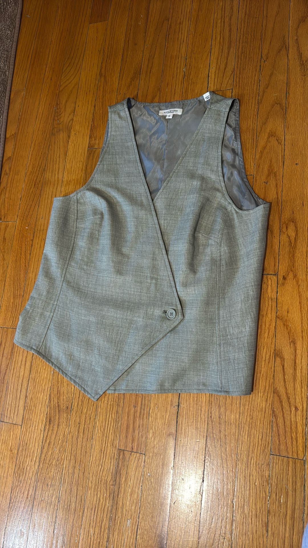 Max Studios Vest