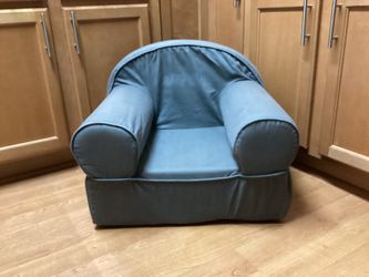 Kids Chair-The Land of Nod      (BR)