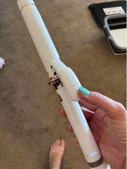 T3 ionic curling iron