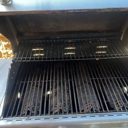  BBQ GRILL  