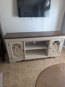 TV stand