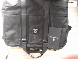 Victorinox lexicon professional laptop bag