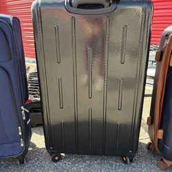 Luggage- Large 