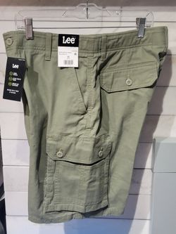 Men's Cargo Shorts $10 (One Available In Size 33 )