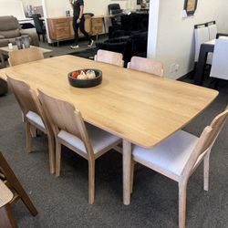 Large Modern Table With 6 Chairs In Ash