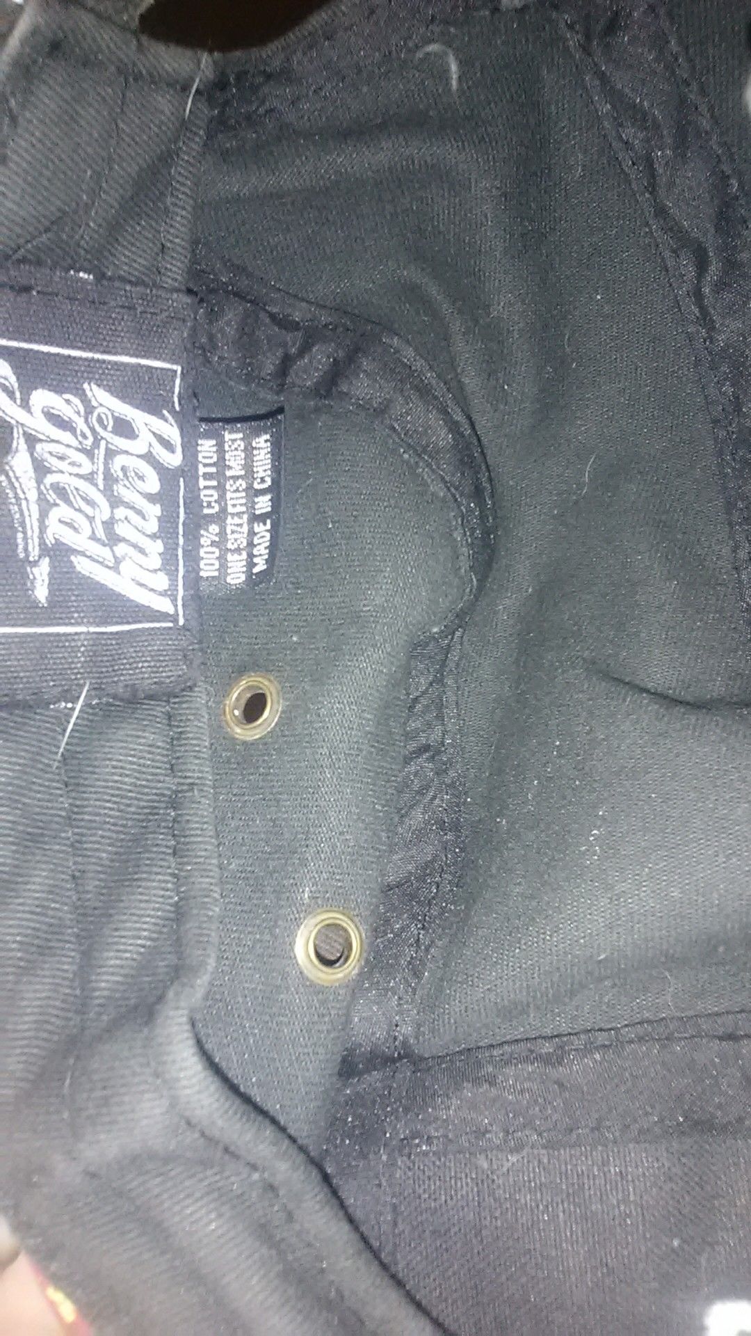 Benny gold hat