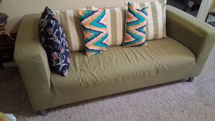 2 sofas